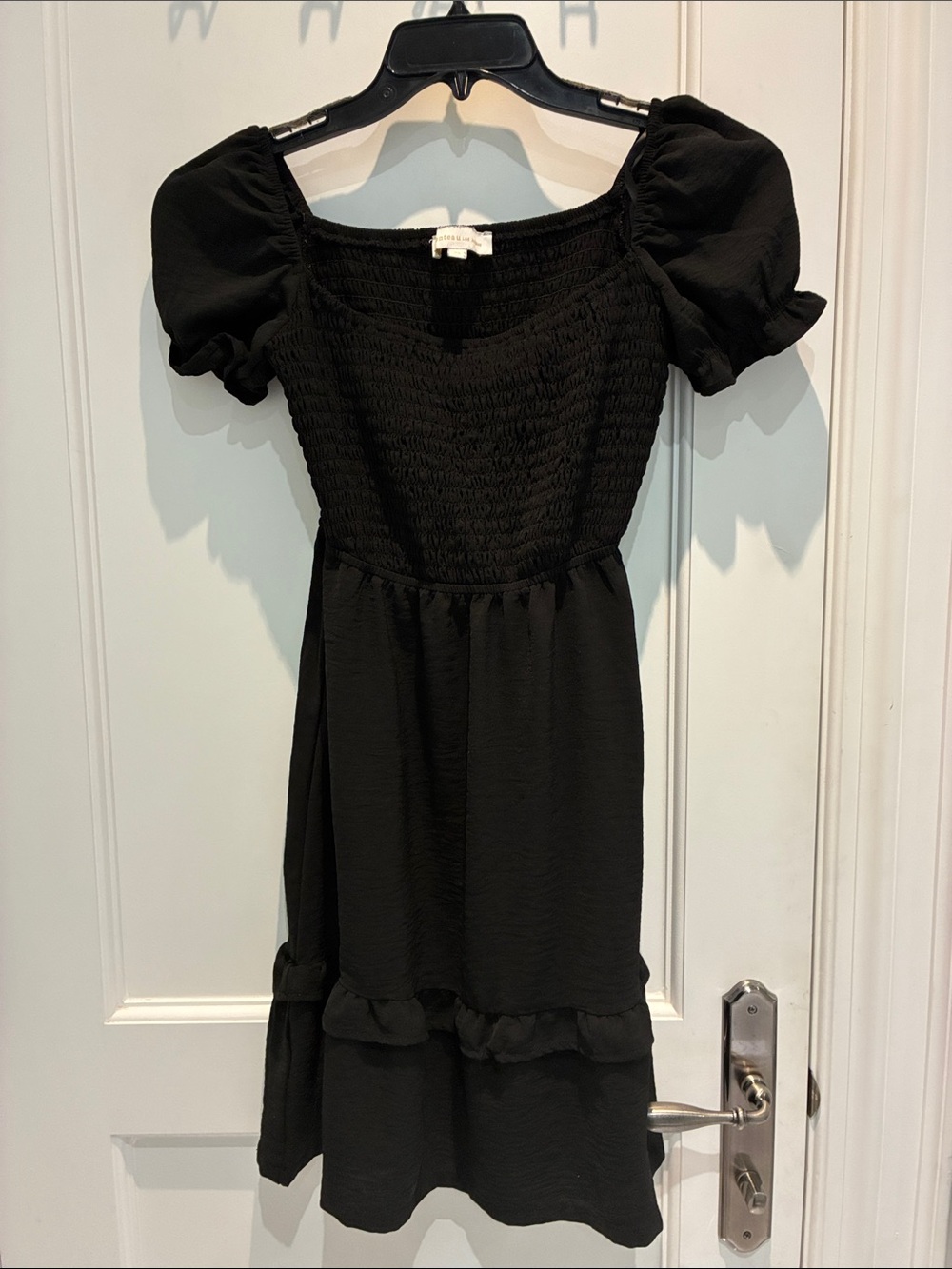 Monteau Los Angeles Smocked Puff-Sleeve Black Casual Dress